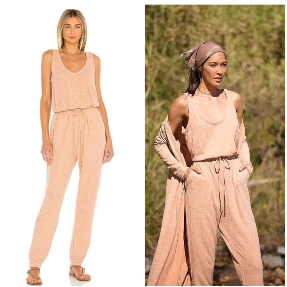 Free People Jumpsuit Size Large Peach FP Beach Marled‎ Knit Sleeveless Jogger